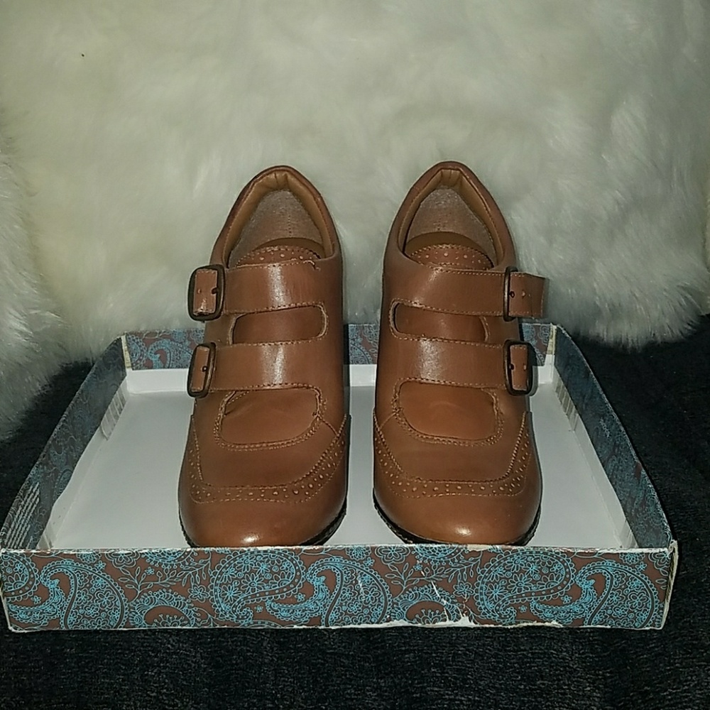 Euro Soft heeled ankle boot.